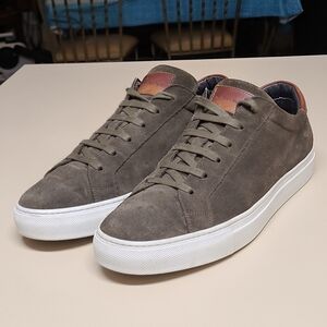 To Boot New York Derrick suede casual sneakers size 10 1/2